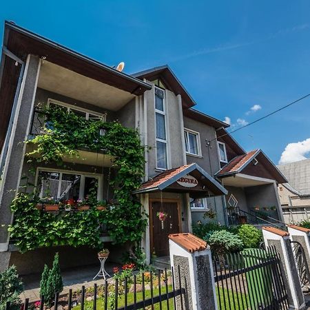 Regina House Ξενοδοχείο Κάουνας Εξωτερικό φωτογραφία
